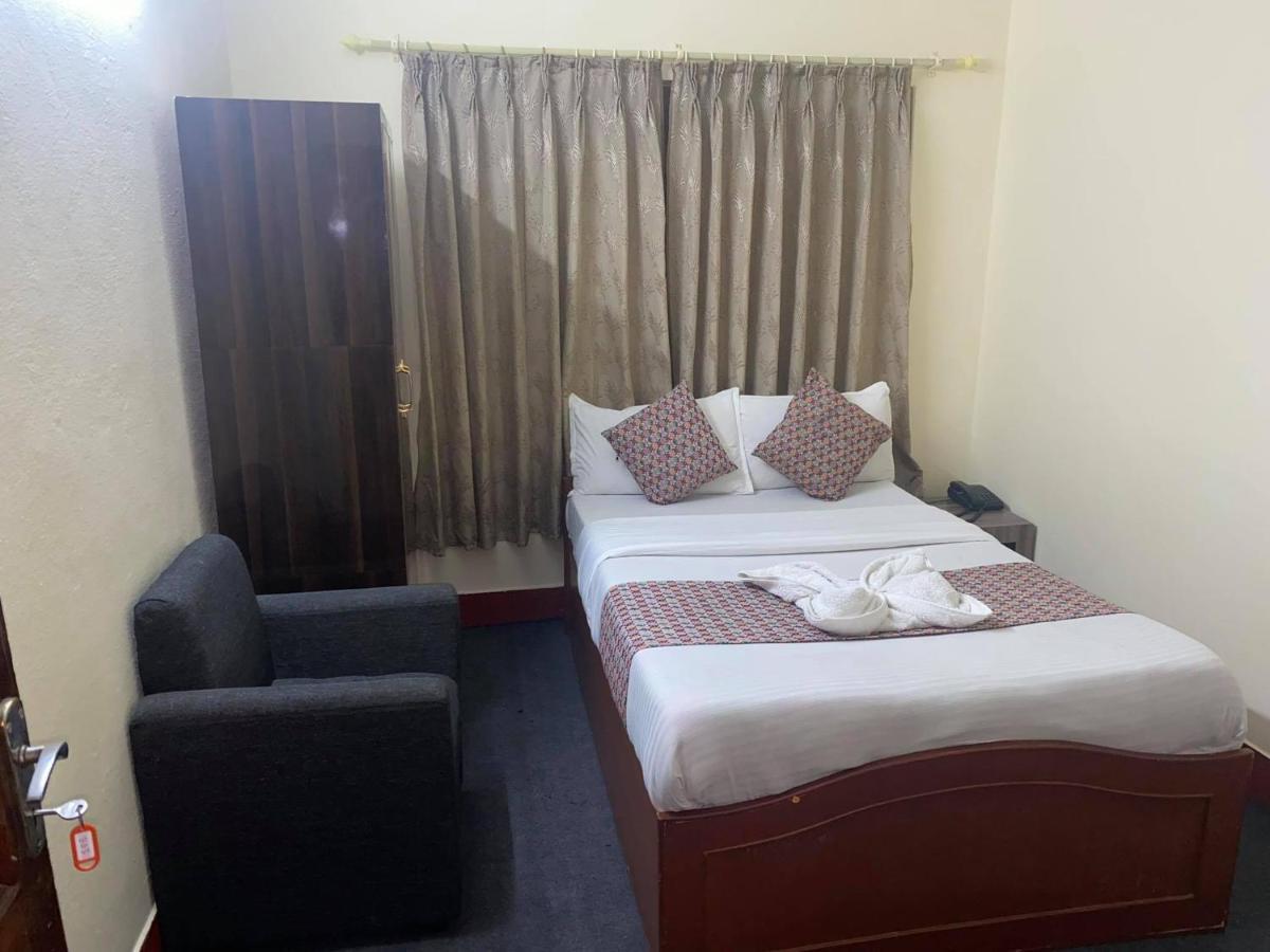 פוקהרה Hotel Blue Magnet מראה חיצוני תמונה